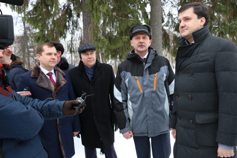 Рабочий визит депутата госдумы Дениса Москвина в Саров