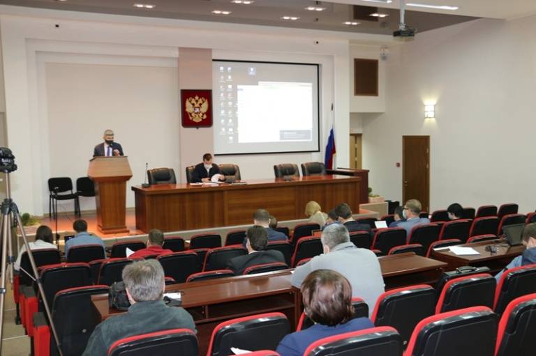 Депутаты обсудили реализацию национальных проектов