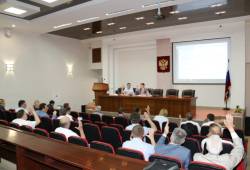 Депутаты приняли отчет главы города за минувший год