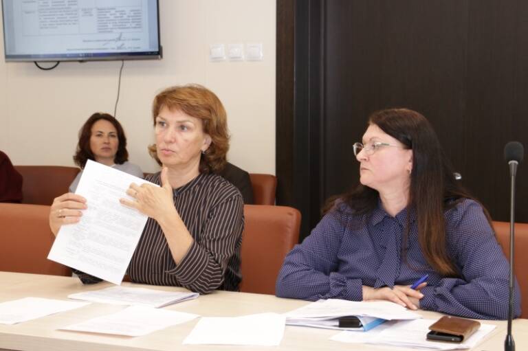 Депутаты обсудили новые расходы и поправки к городскому бюджету на текущий год